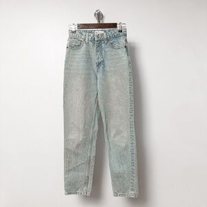 Zara High-Waisted Denim Jeans Light Blue Wash‎ 2